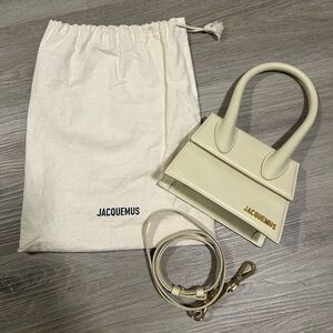 Jacquemus Off-White Les Classiques 'Le grand Chiquito' Bag